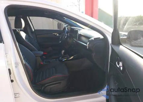 2024 Kia Forte Gt из США, поврежденный, VIN 3KPF44AC5RE793024